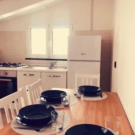 La Via Del Mare Apartment อัลเบงกา ภายนอก รูปภาพ