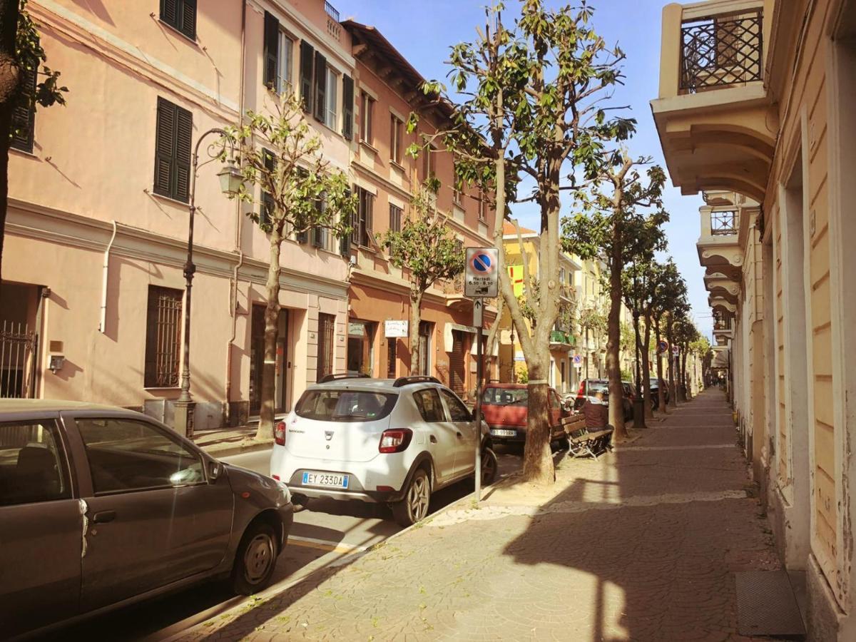 La Via Del Mare Apartment อัลเบงกา ภายนอก รูปภาพ